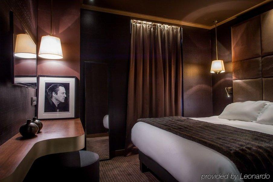 Hotel Armoni Paris Bilik gambar