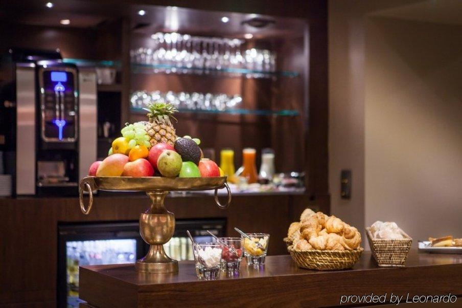 Hotel Armoni Paris Restoran gambar