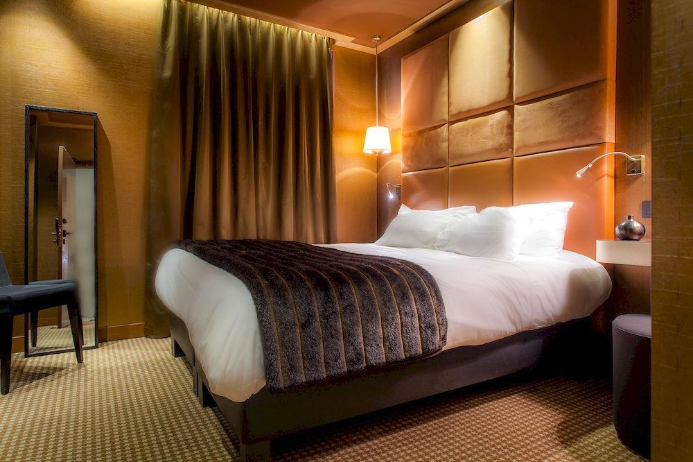 Hotel Armoni Paris Bilik gambar